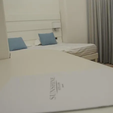 Sunshine Club Centro Benessere Hotel 4*