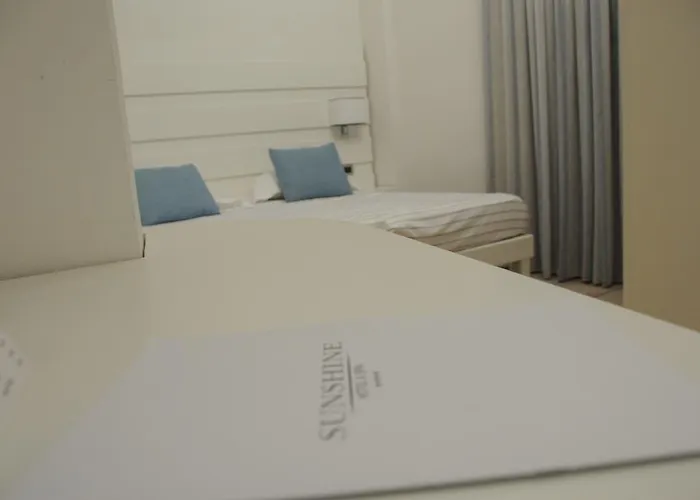 Sunshine Club Centro Benessere Szálloda 4*