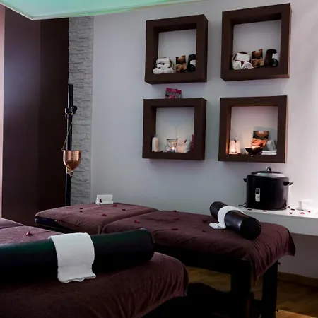 Sunshine Club Centro Benessere 4*