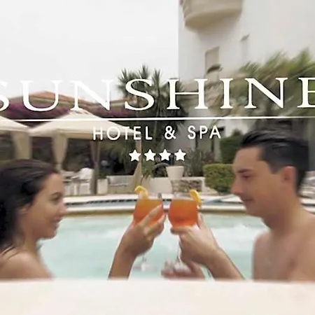 Sunshine Club Centro Benessere 4*