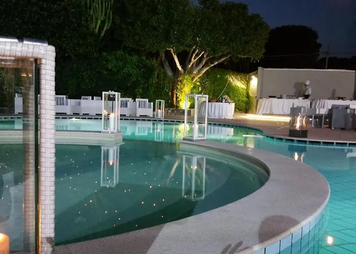 酒店 Sunshine Club Centro Benessere 里卡迪