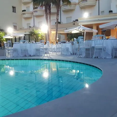 Hotell Sunshine Club Centro Benessere